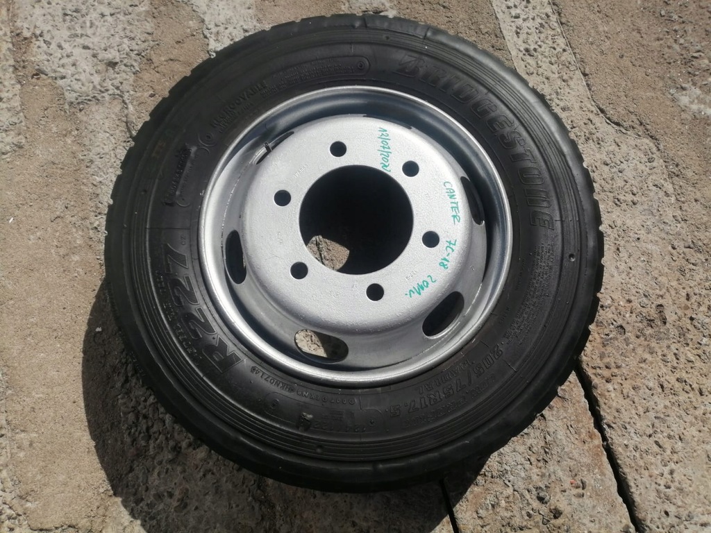 rueda 17' canter fuso 7c18 205/75 r17,5