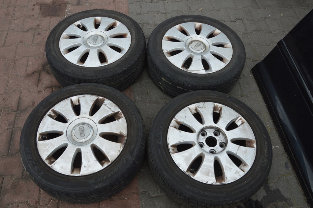 audi, a3 8p llantas con neumaticos 205/55r16 8p0601025aa