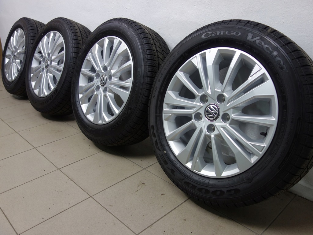 215/60r17c  llanta de aluminio  ruedas vw, t6 nuevo todo el año 2020 org.