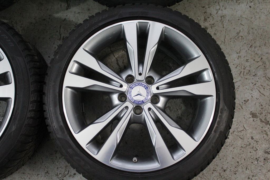 original mercedes clase c 18'' 5x112 et44 invierno 7,5mm