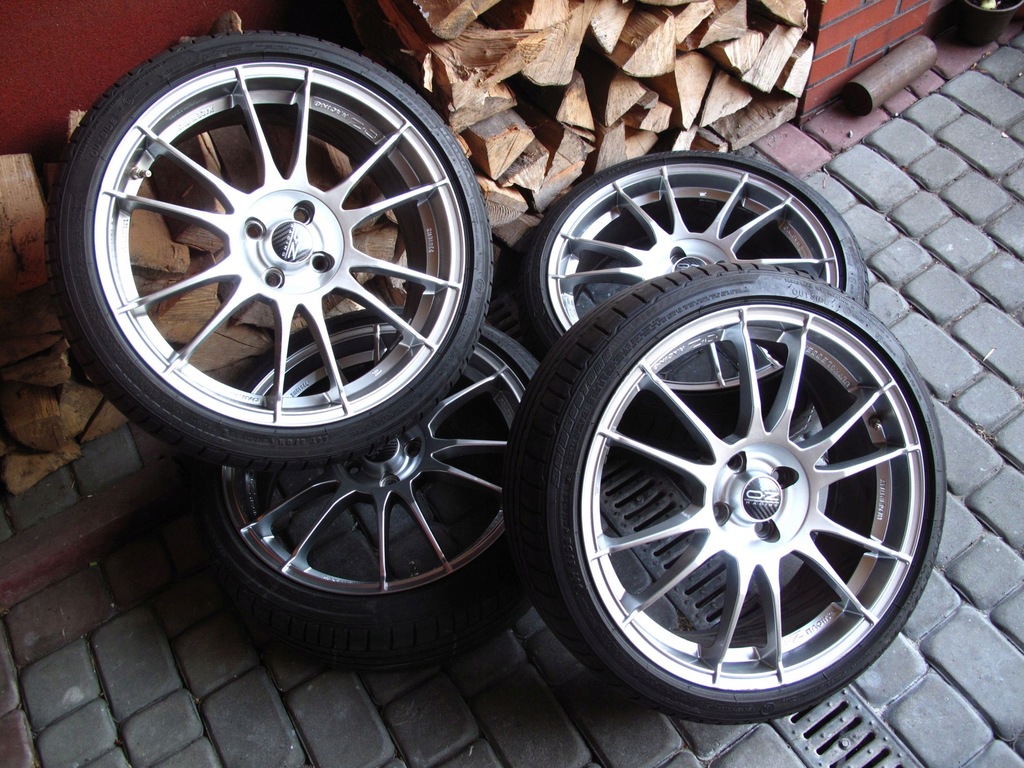 oz ultraleggera 7x18'' 4x100 bridgestone 205/40/18