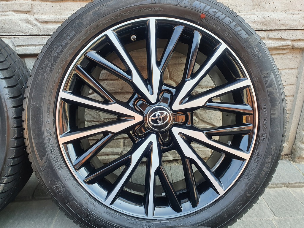 toyota chr ruedas verano 225/50r18 sensores michelin