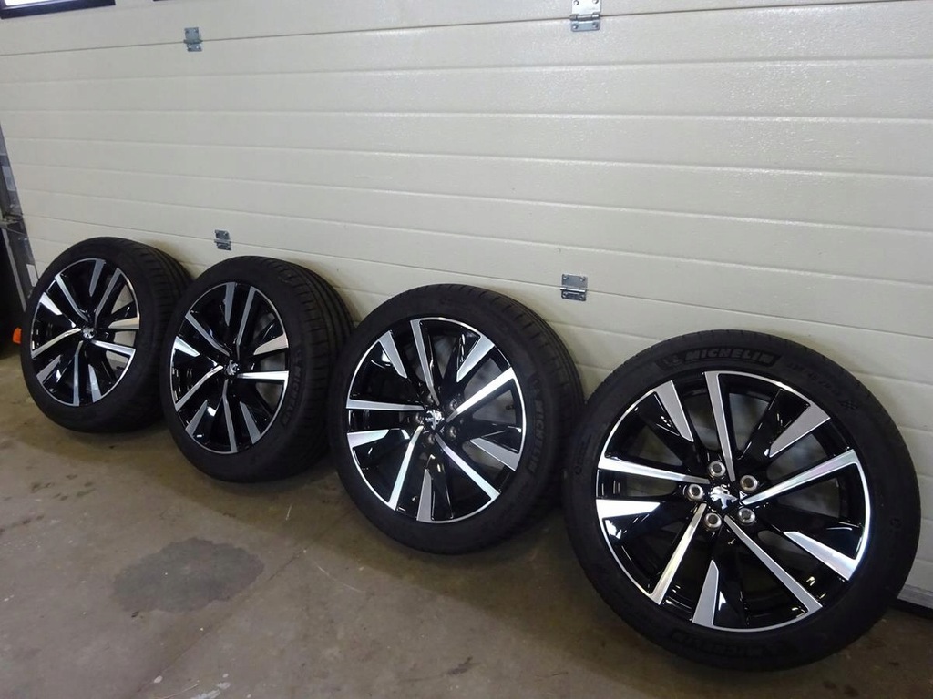 llantas de aluminio neumáticos compl. 18'' 8j et44 peugeot, 508 ii nm