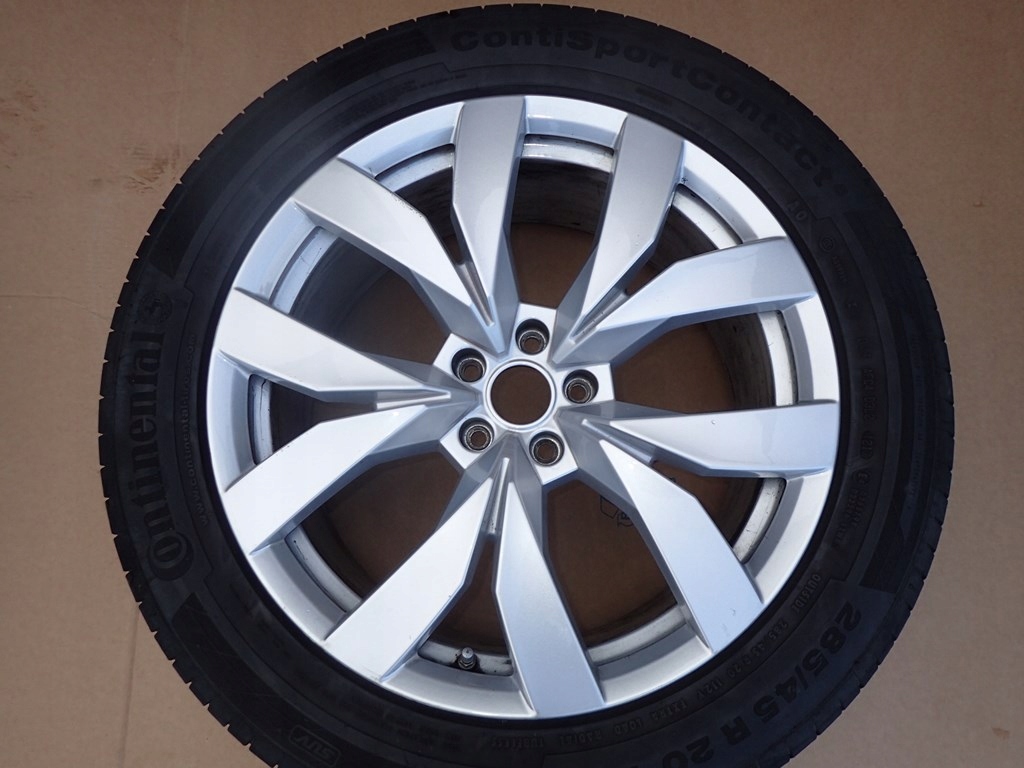 dw touareg 3 llantas de aluminio con neumaticos continental 285/45